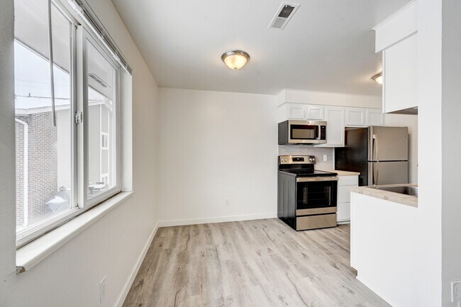 Foto del edificio - 1647 Jay St