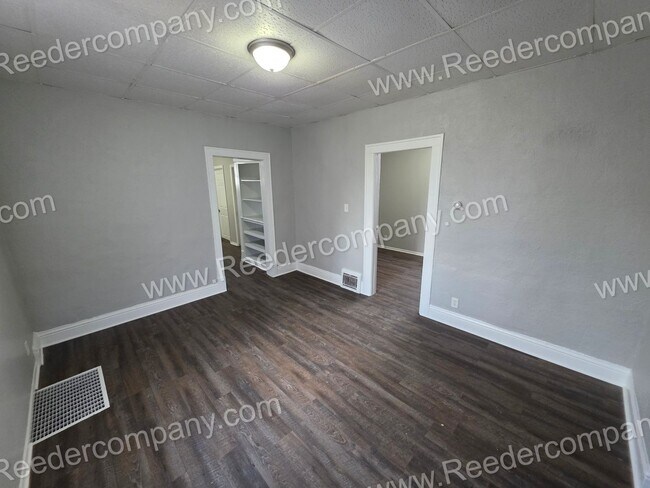 Foto del edificio - 3 bedroom 1 bathroom house in East Chicago