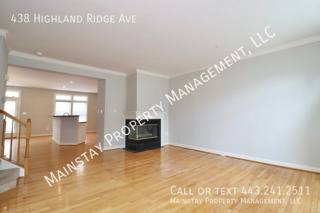 Foto del edificio - 438 Highland Ridge Ave