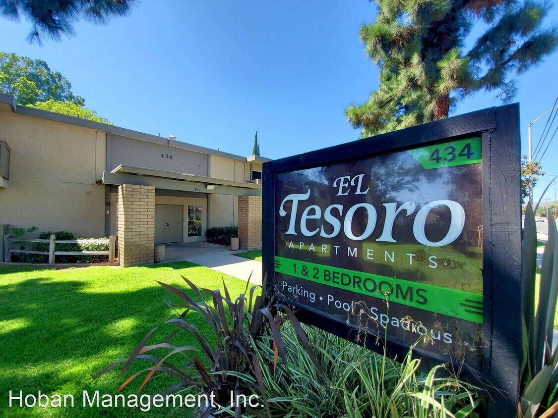 Foto principal - 456-458 S Mollison Ave
