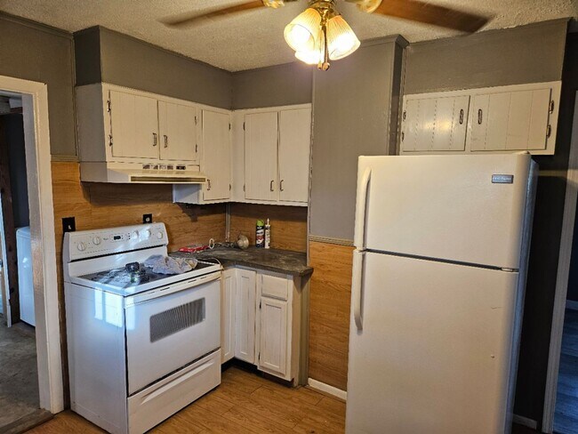Foto del edificio - *Knoxville 37914 - 2 bedroom, 1 bath,  han...