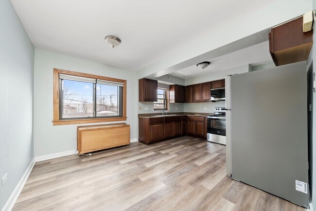 Foto del edificio - 5701 W 55th St