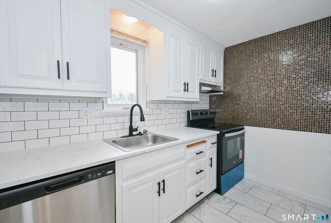 Foto del edificio - 421 Emmett St