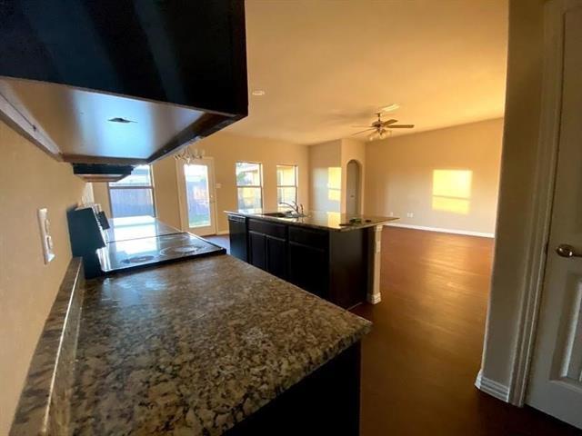 Foto del edificio - 2853 Mesquite Rd