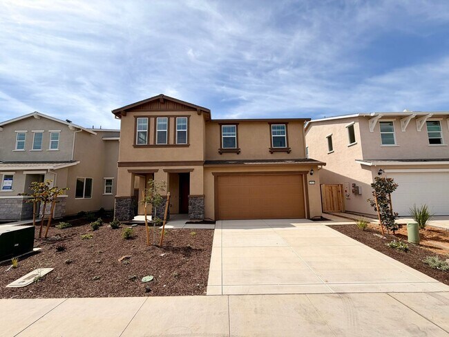 Foto del edificio - 12620 Hereford Ave
