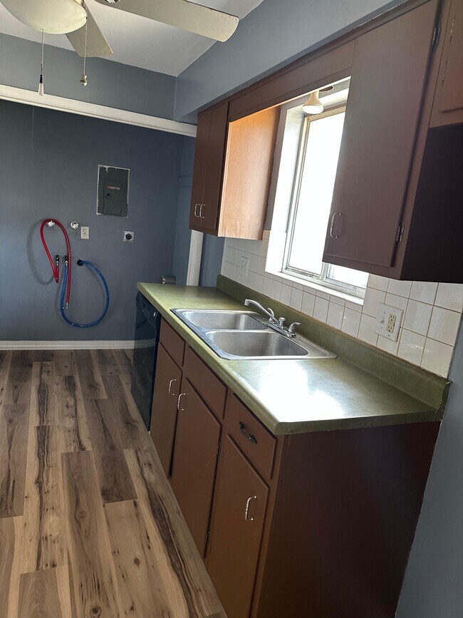 Foto del edificio - 4015 N Laramie St