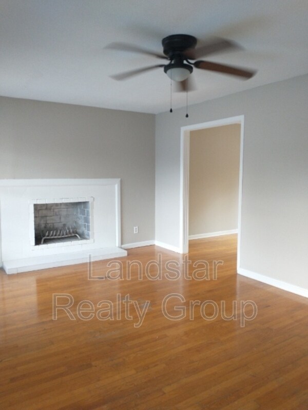 Foto del edificio - 6613 Manslick Rd