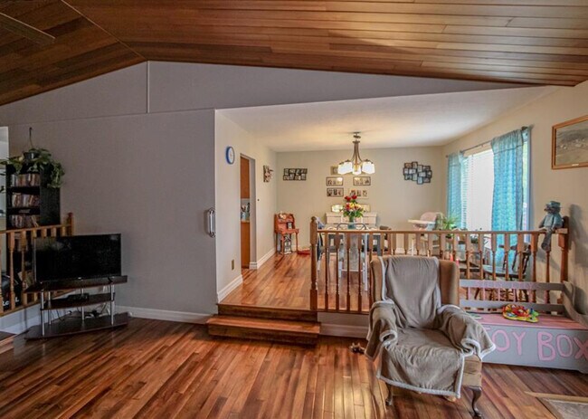 Photo du bâtiment - 4612-4645 45 Ave