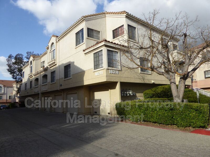Primary Photo - 18211 Flynn Dr