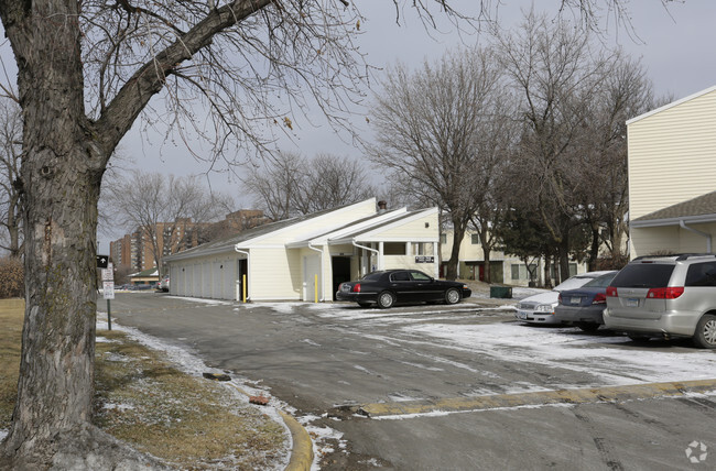 Building Photo - Yorkdale Townhomes