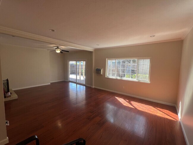 Building Photo - Blacow home for rent! $4300 plus in law