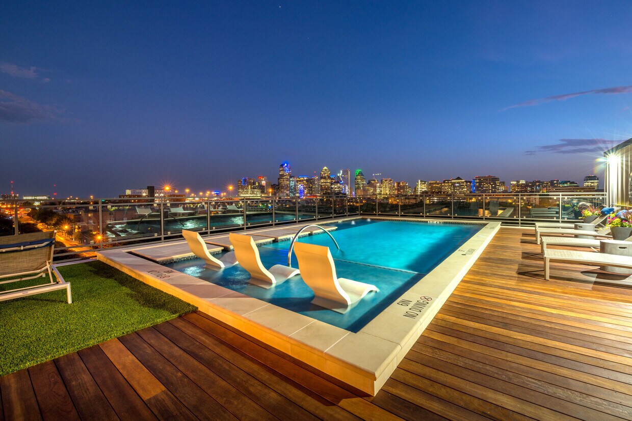 Foto principal - Howell Uptown