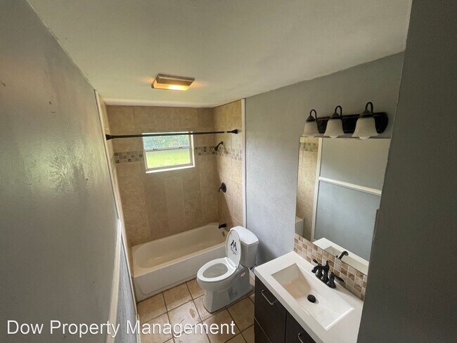 Foto del edificio - 2 br, 1 bath House - SMC 1103 Williams Ave