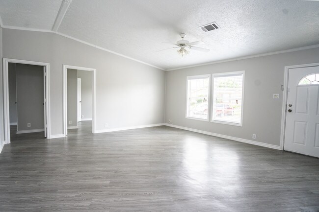 Foto del edificio - Waterstone Place Apartments