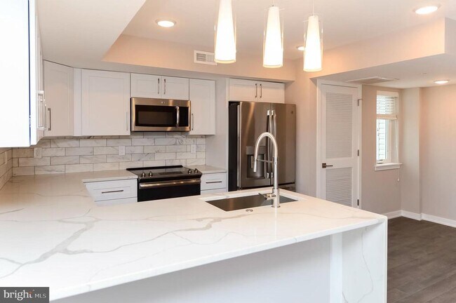 Foto del edificio - 726 N 19th St