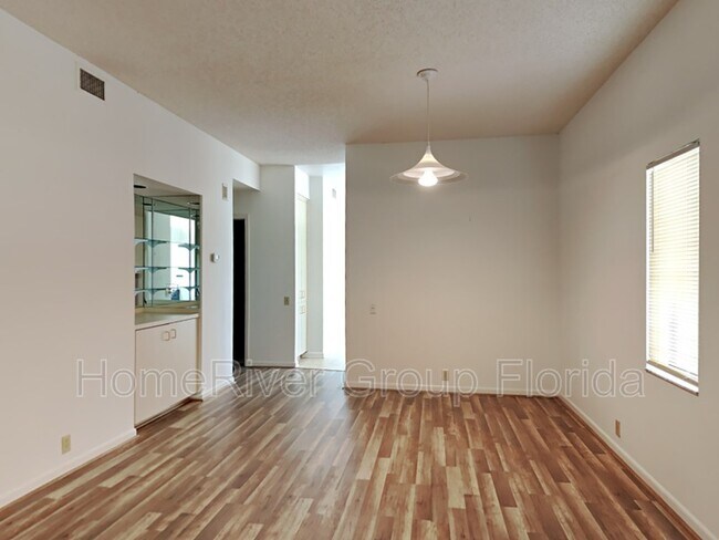 Foto del edificio - 3001 Landmark Blvd