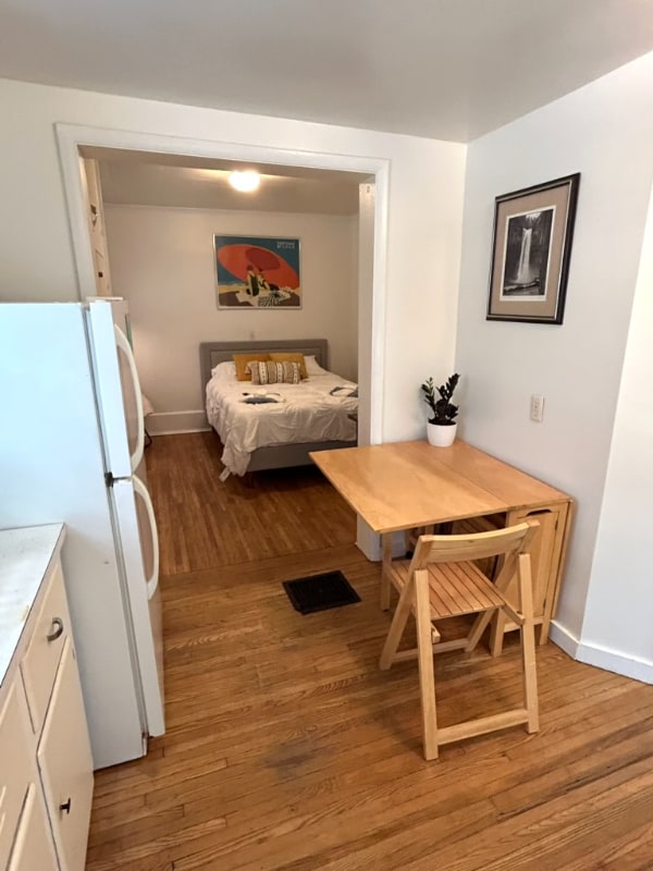 Foto del edificio - 718 N Cayuga St