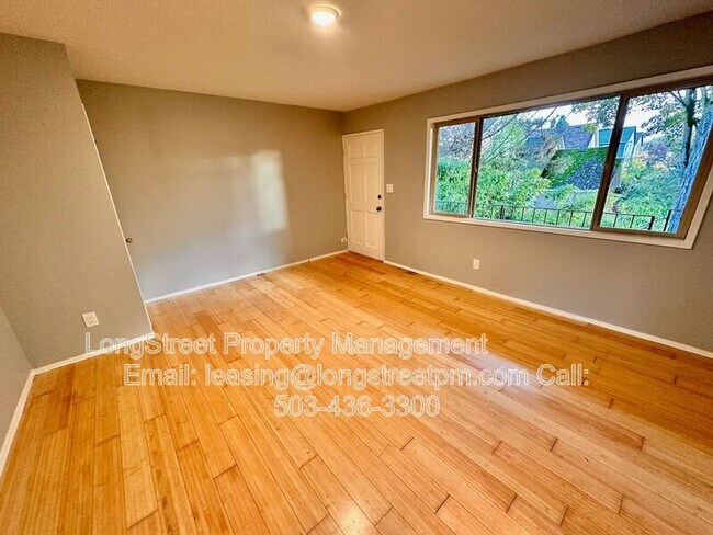 Foto del edificio - 121 SE 30th Pl