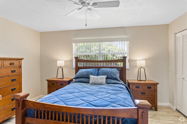 1BR, 1BA - 680SF - Bedroom - Taylor Creek Condominiums