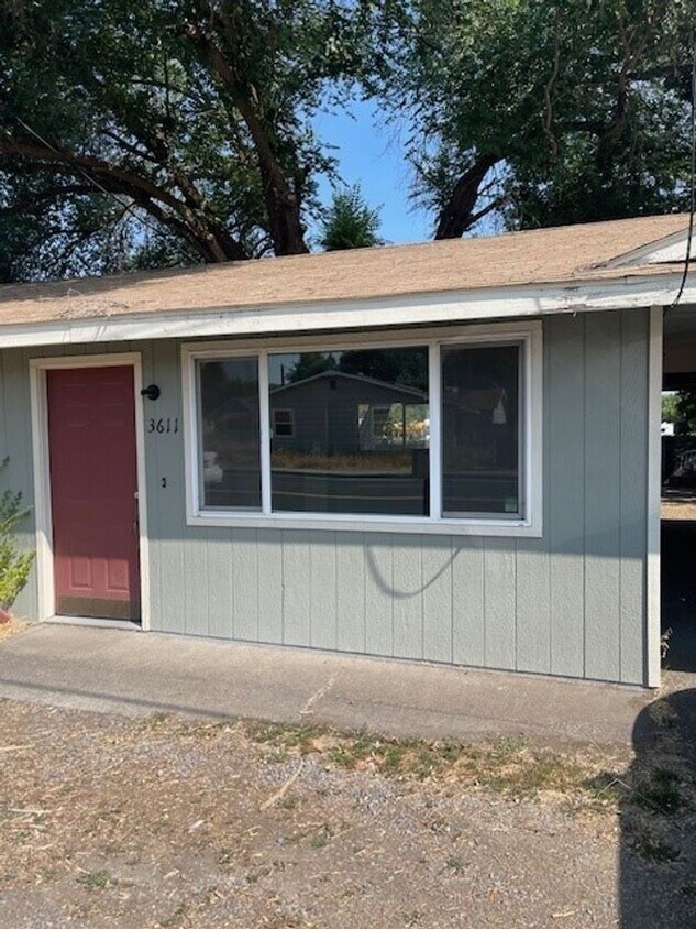 HillPM0220188 Hilyard Apartment for Rent in Klamath Falls, OR
