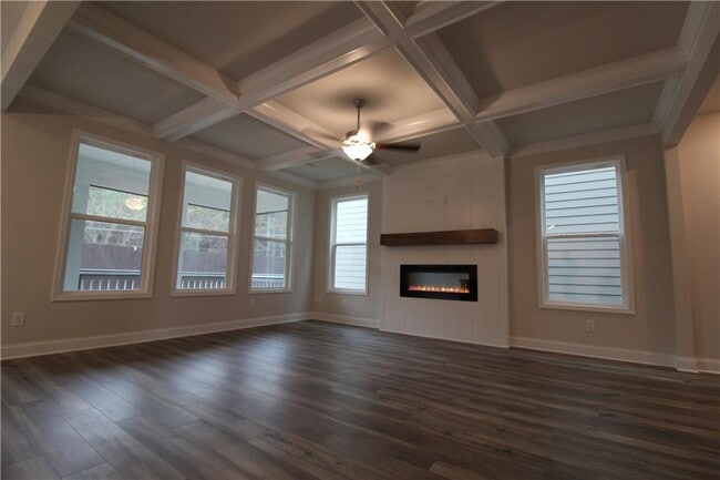 Building Photo - 5196 Fox Den Rd