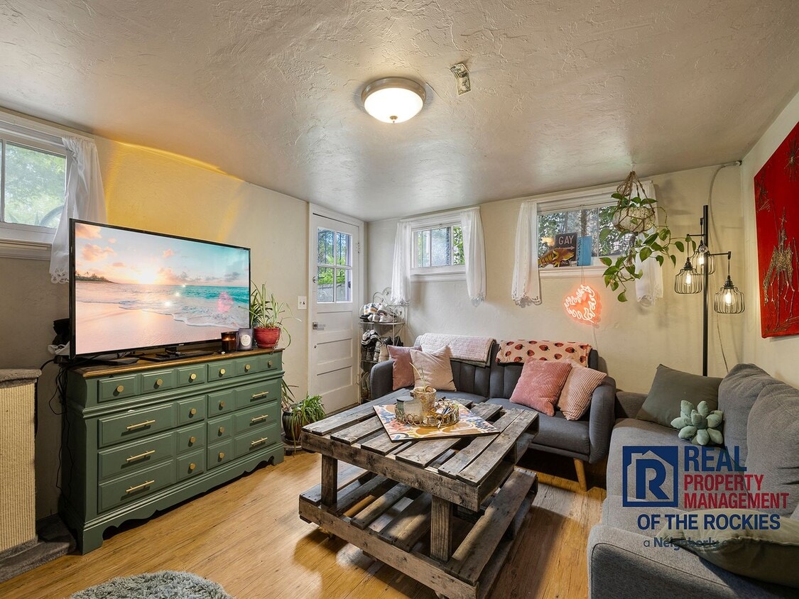 Primary Photo - Lower Level Unit In The Heart Of Fort Collins