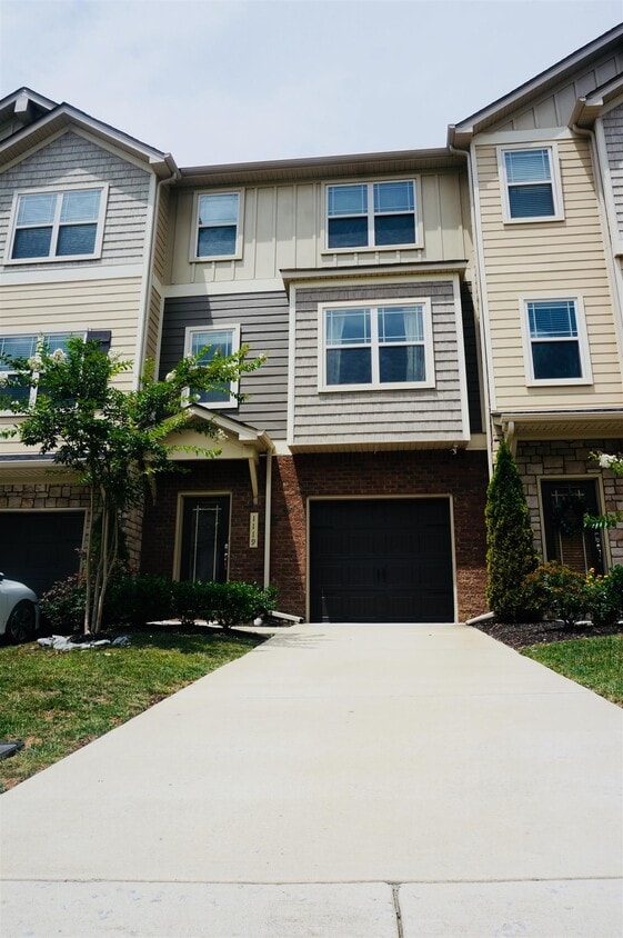 1119 Woodbury Falls Ct, Nashville, TN 37221 House Rental in Nashville