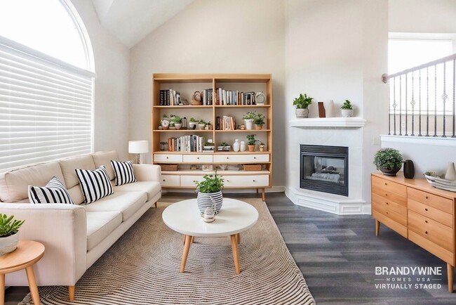 Building Photo - 18709 E 10th Terrace Ct N