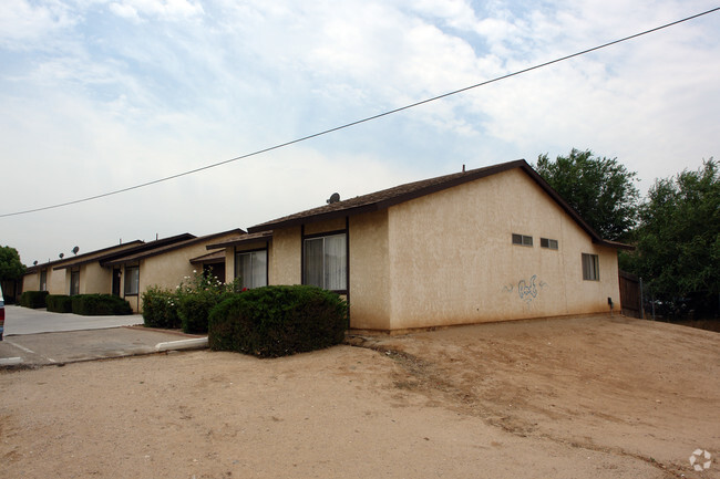 Building Photo - 15334 Sequoia Ave