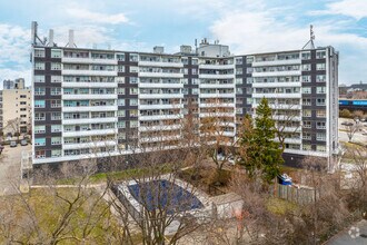 Building Photo - 2050 Keele Street