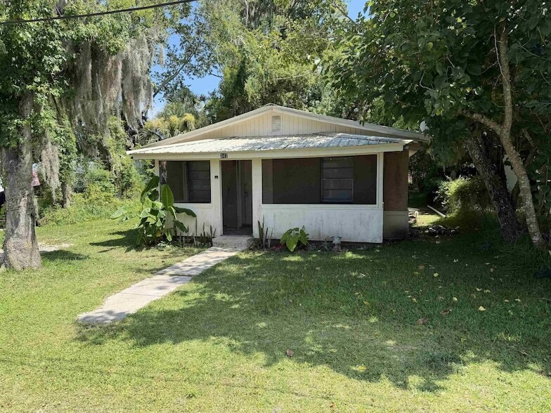 Building Photo - 347 Lena St