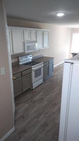 Building Photo - 306 Packer Dr