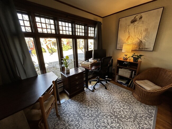 Building Photo - 15 Stetson St