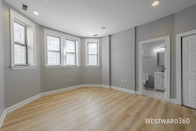 Building Photo - 2034 Arthur-G