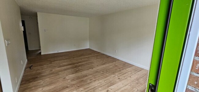 Foto del edificio - 17501 5th Ave NE