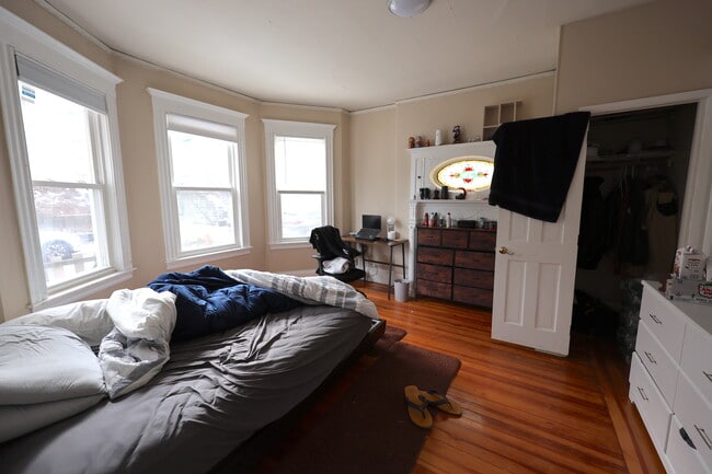 Foto del edificio - 33 Ridgemont St