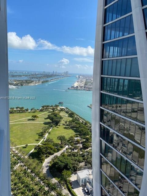 Building Photo - 1040 Biscayne Blvd
