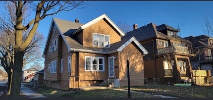 Building Photo - 4148 N 24th Pl