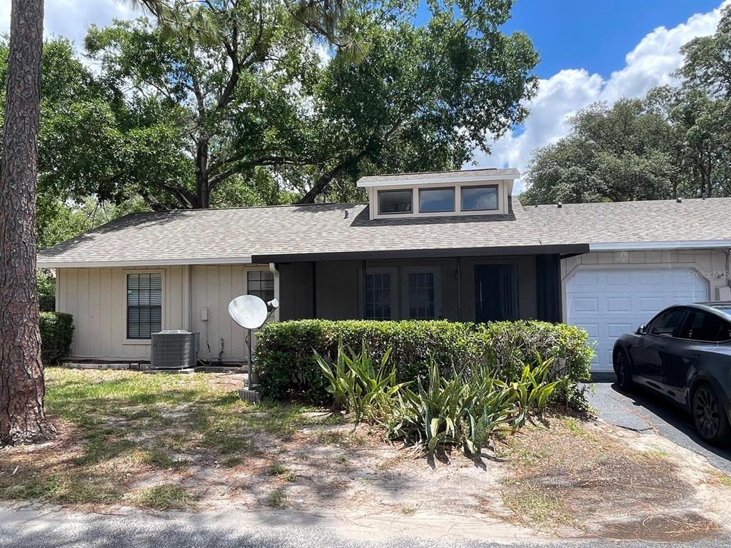 Foto principal - 4806 Lake Ridge Rd