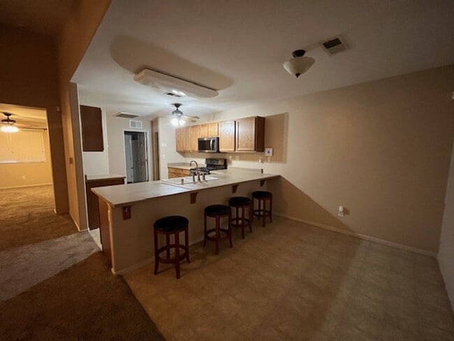 Foto del edificio - 12313 Quiet Pasture Dr