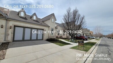 Building Photo - 3042 E Somerset Dr