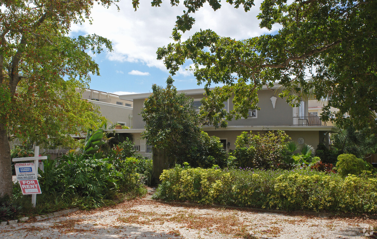 Building Photo - Corner Apartments