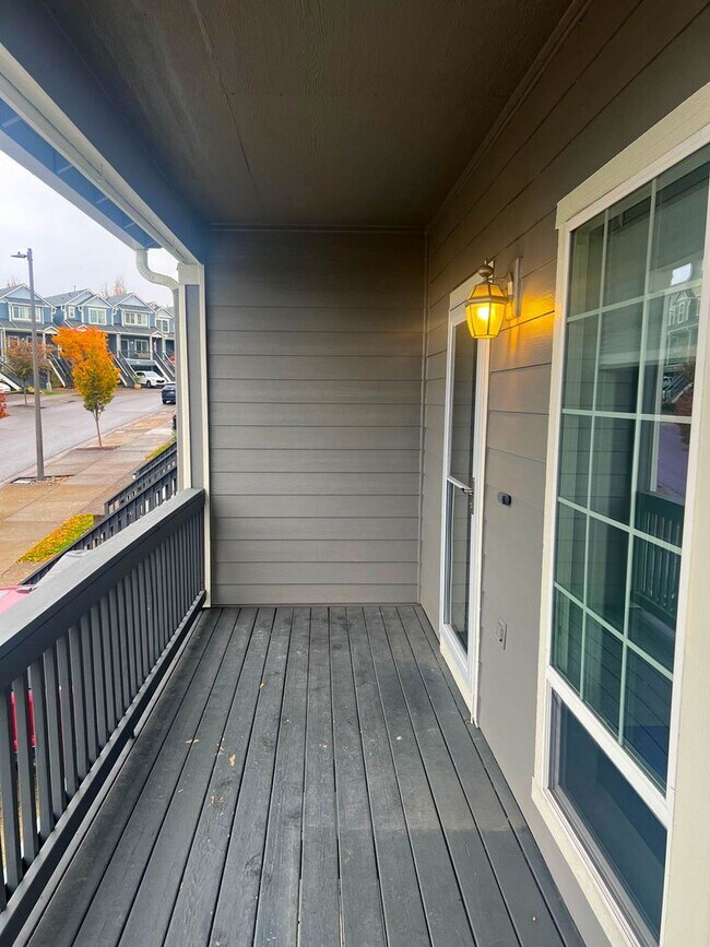 Foto del edificio - Beautiful West Linn Home in a Quiet, Desirable Neighborhood