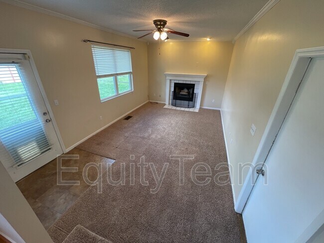 Foto del edificio - 3054 Granny Smith Ln