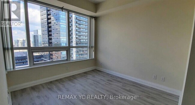 Building Photo - 2-3102 Anndale Dr