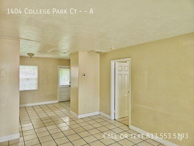 Building Photo - 1404 College Park Ct