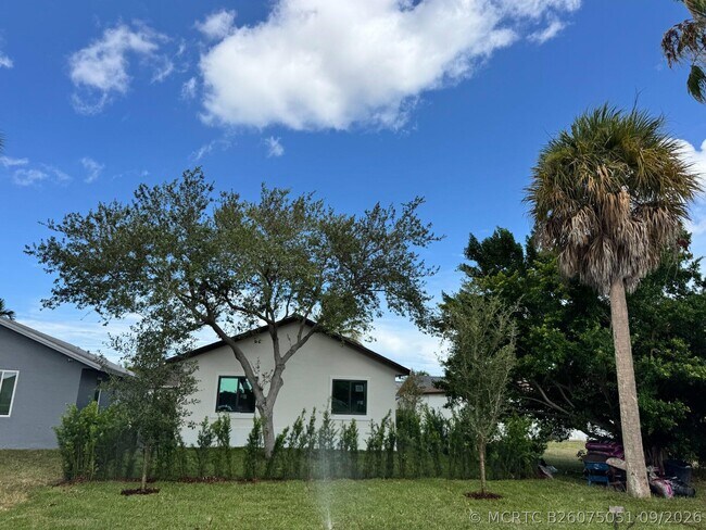 Foto del edificio - 20282 SW 122nd Ct E