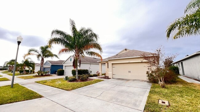 Foto del edificio - Modern 3-Bedroom Home with Resort-Style Amenities in New Smyrna Beach