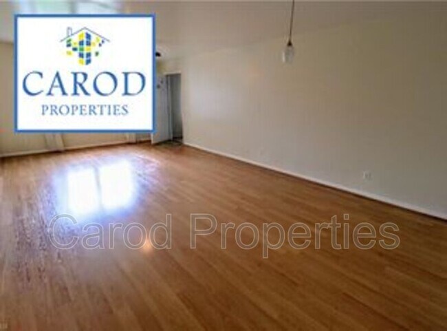 Building Photo - 2711 Reynolda Rd