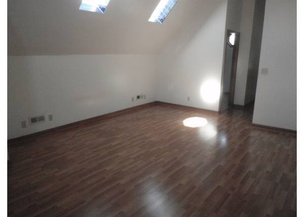 Foto del edificio - 610 W Madison St